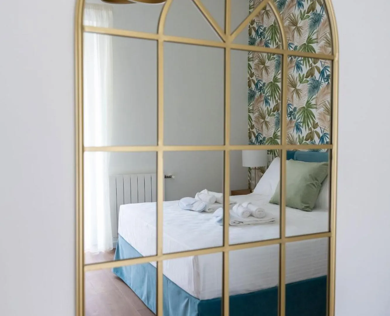 Appartamento Con 2 Camere E 2 Bagni -San Giovanni- Rome Italy