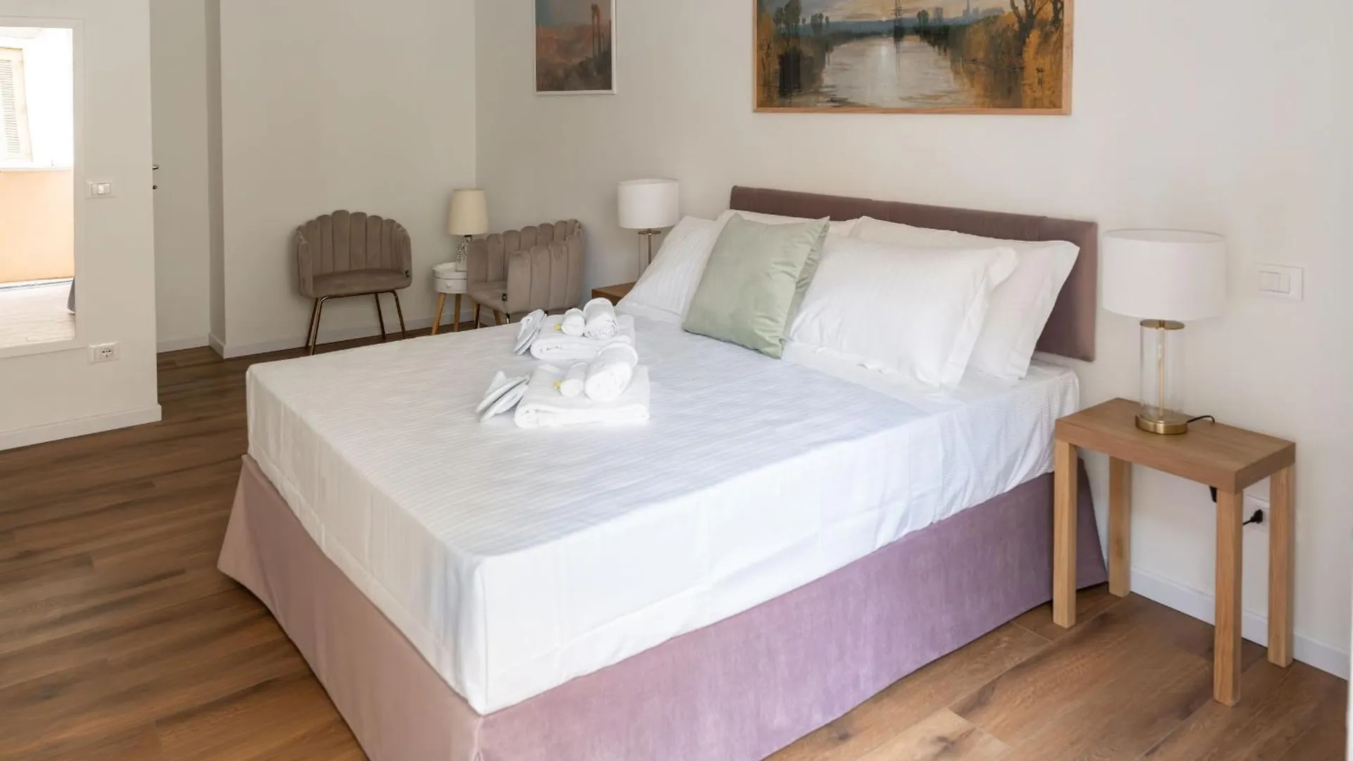 Appartamento Con 2 Camere E 2 Bagni -San Giovanni- Rome Apartment